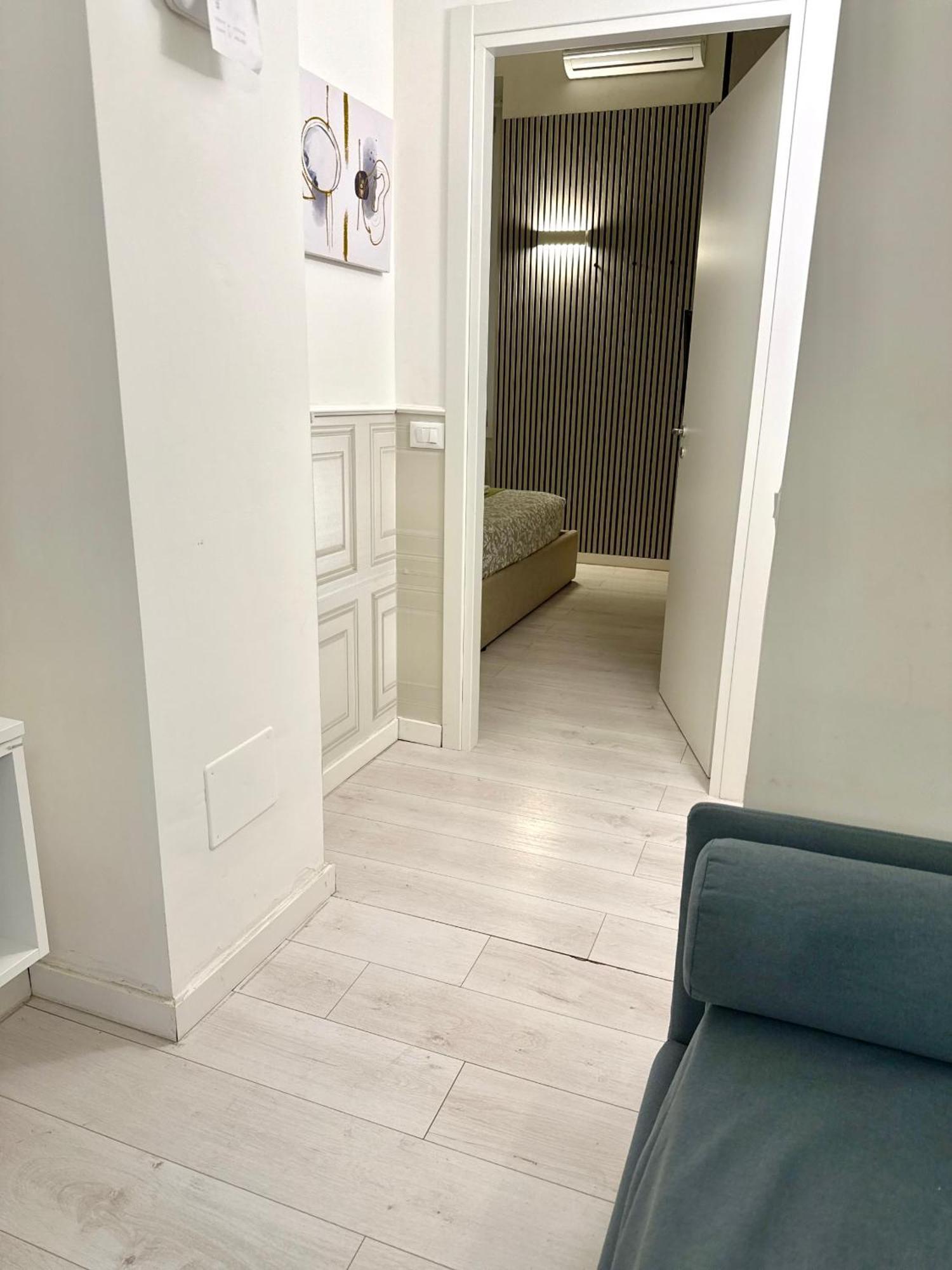 Perugino 20 Apartment Милано Екстериор снимка