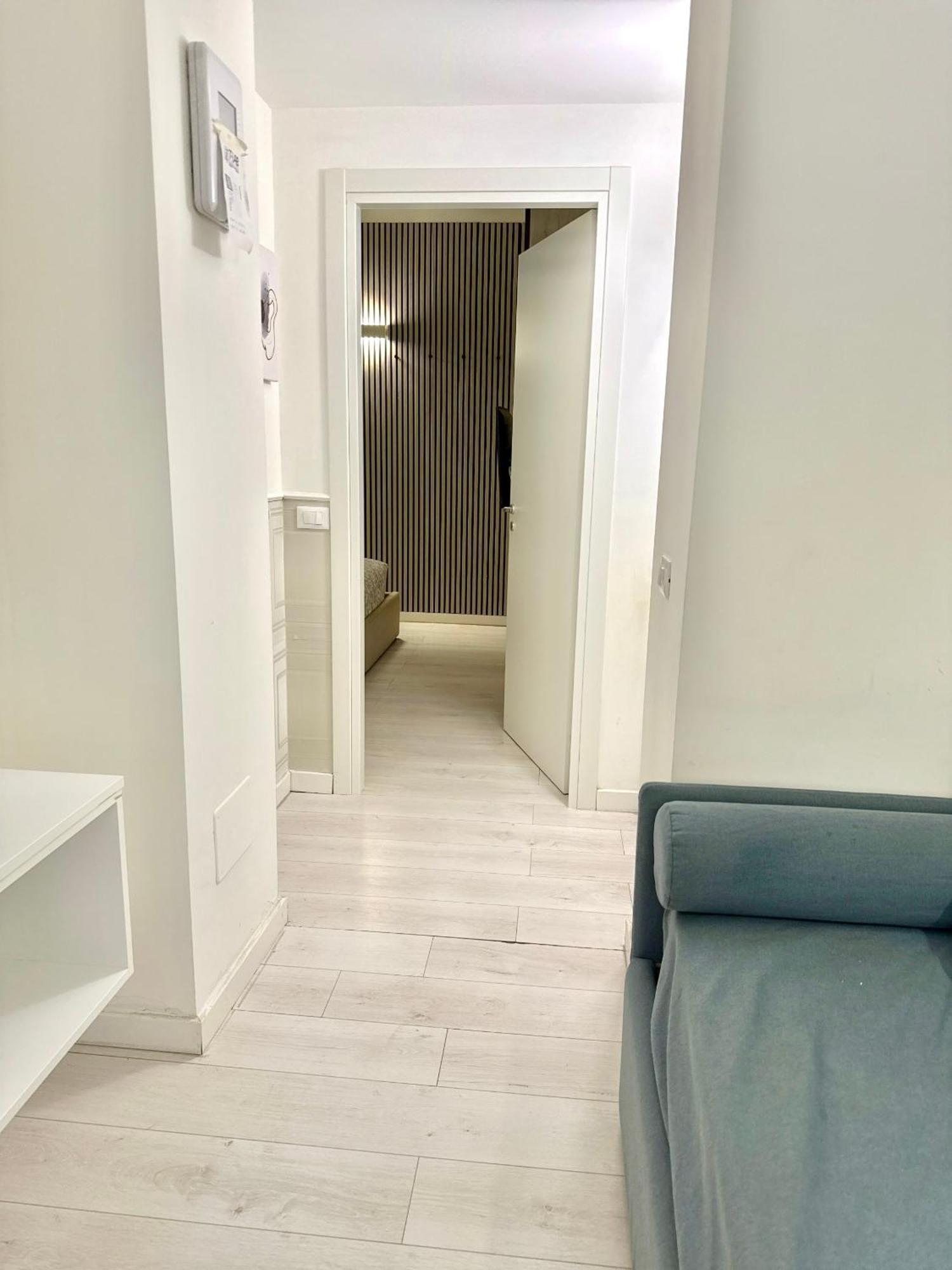 Perugino 20 Apartment Милано Екстериор снимка